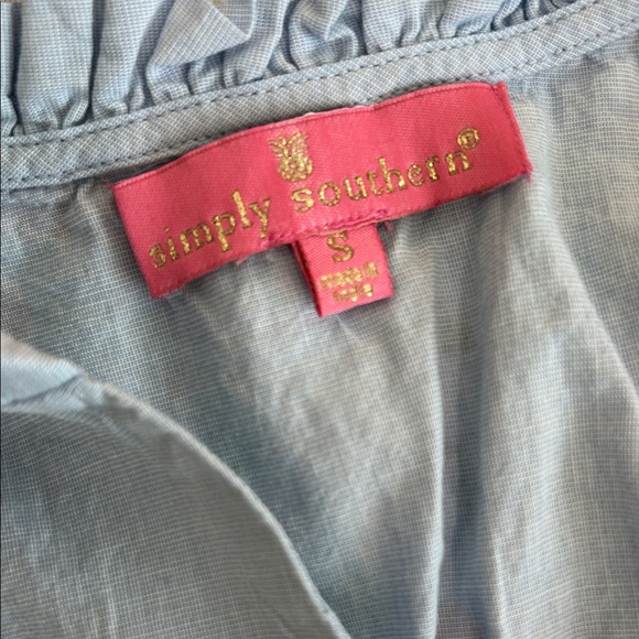 Simply Southern Light Blue Rick Rack Trim Top Size Small - Picture 5 of 6